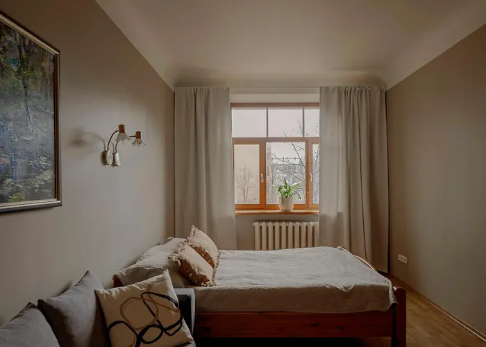 Sunny In The Art Nouveau District With Balcony