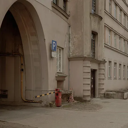 Sunny In The Art Nouveau District With Balcony